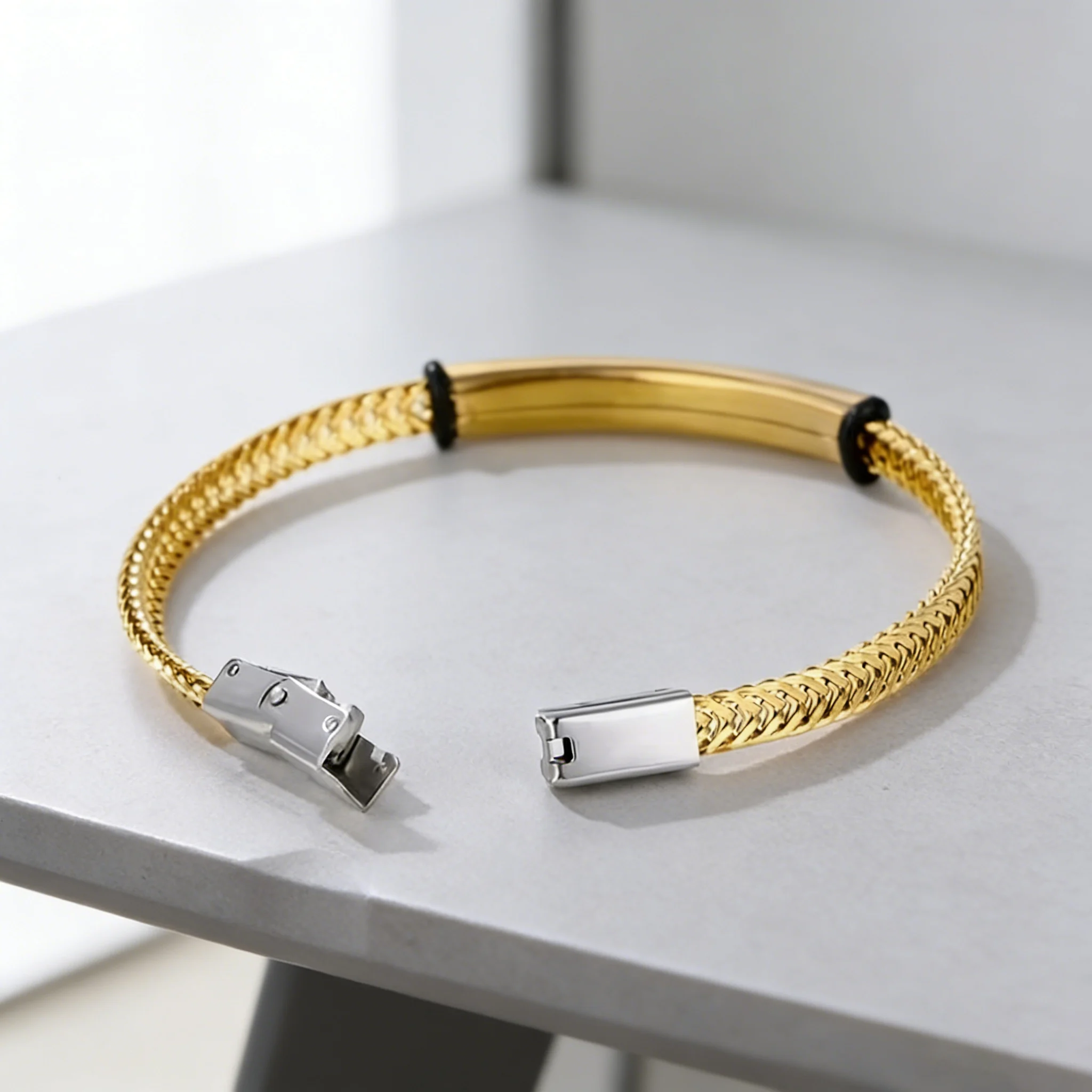 Браслет Sifisrri с гравировкой имени для женщин и мужчин, браслет в стиле панк, хип-хоп, ювелирные изделия из нержавеющей стали, индивидуальный рождественский подарок на заказ