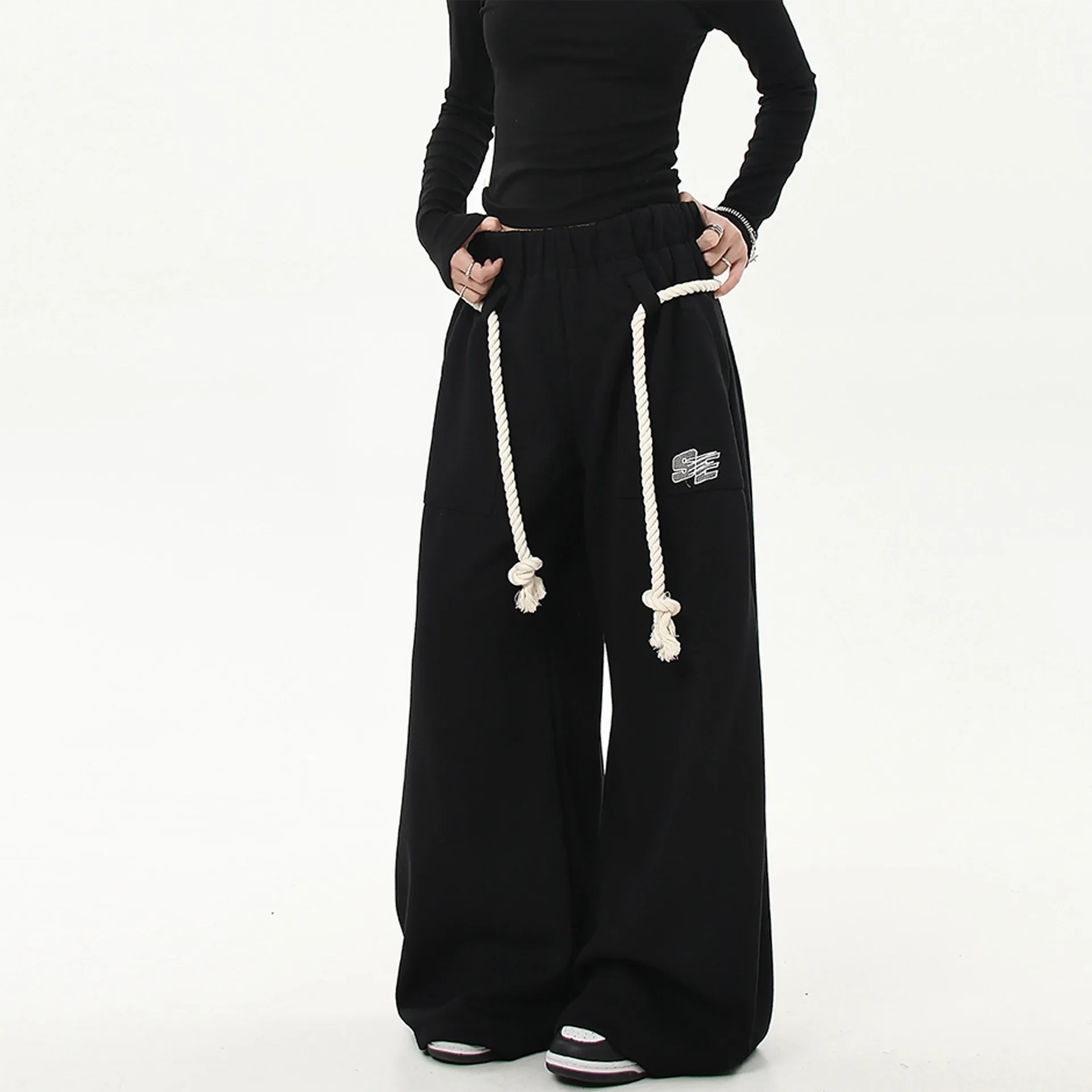 الأمريكية الرجعية كسول نمط الرباط سكين سراويل تقليدية فضفاضة واسعة الساق السراويل الطويلة جديد 2025 تصميم صغير الشعور
