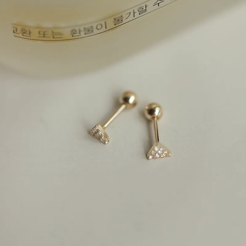 925 Sterling Silver Delicate Pavé Zircon Geometric Triangular Mini Stud Earrings for Women High Quality Simple Party Jewelr