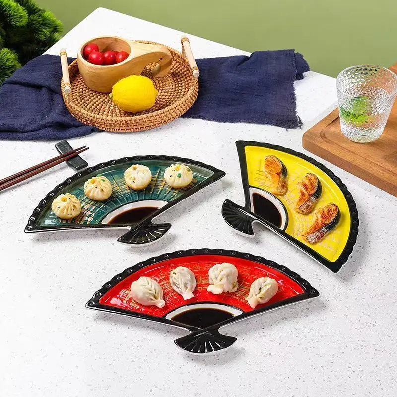

Japanese hand-painted ceramic fan-shaped dumpling plate vintage with grid plate design kitchen must-have retro dinner plate