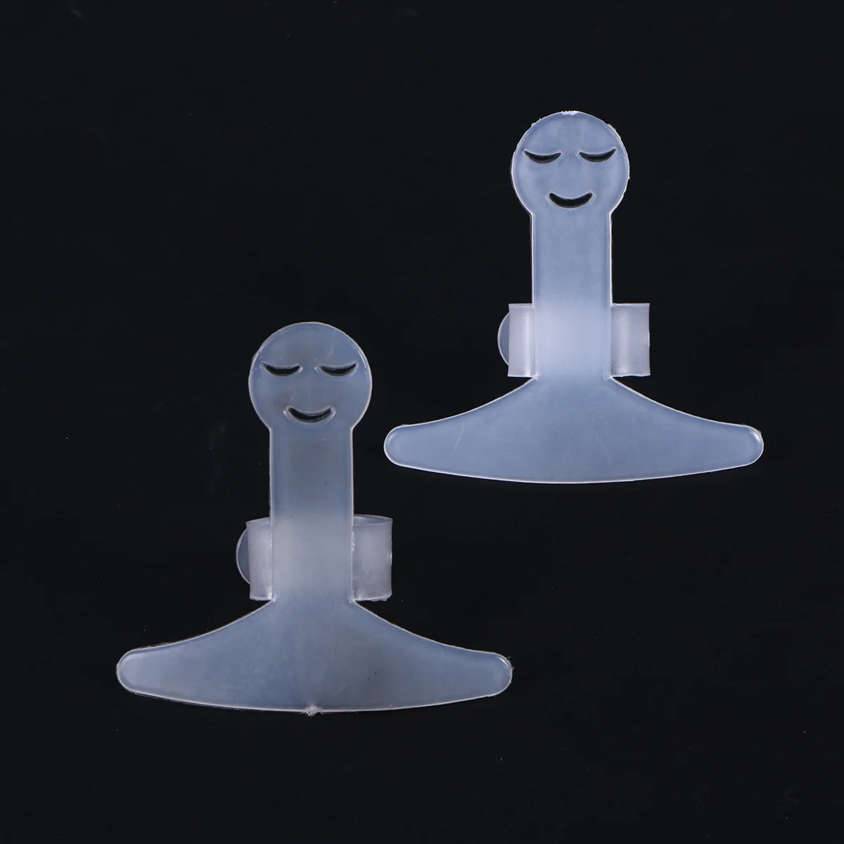 

2Pcs White Finger Protector Kitchen Hand Guard Anti-Cut Finger Safety Tool Useful Easy Clean Anti-Cut Hand Protector