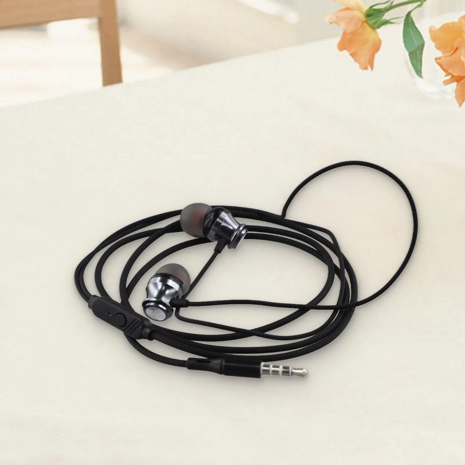 

Visual Appeal For Commuting Earphones With Mic Comfortable Earphones Built-in Microphone Clear Audio Crisp Sound