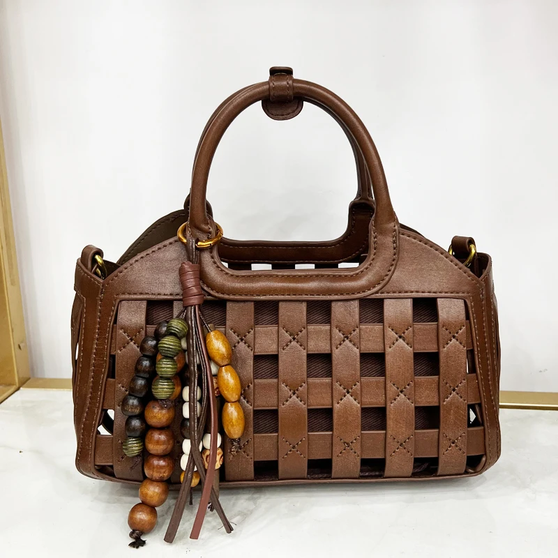 bolsos-pequenos-vintage-tejidos-a-mano-para-mujer-bolsos-y-carteras-de-disenador-de-lujo-novedad-2025-en-pu-con-tejido-cruzado-decoracion-hueca-y-bolsillo-interior-bolso-de-hombro-con-asa-superior-alta-calidad-envio-g