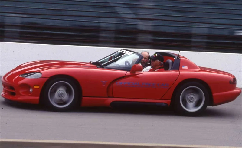 

GFCC 1:64 Viper IMXpo TAS синий/красный литая модель автомобиля миниатюрные подарки