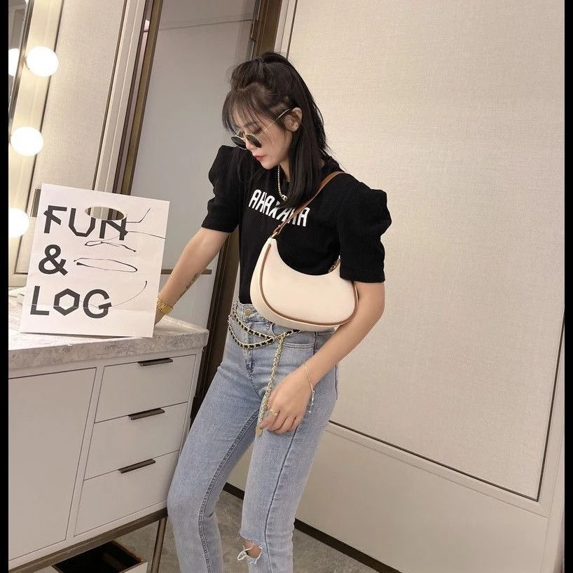 

Color Block 2025 Crescent Saddle Bag, Convertible Underarm & Top Handle Purse, Soft & Chic Shoulder Bag for Work & Daily