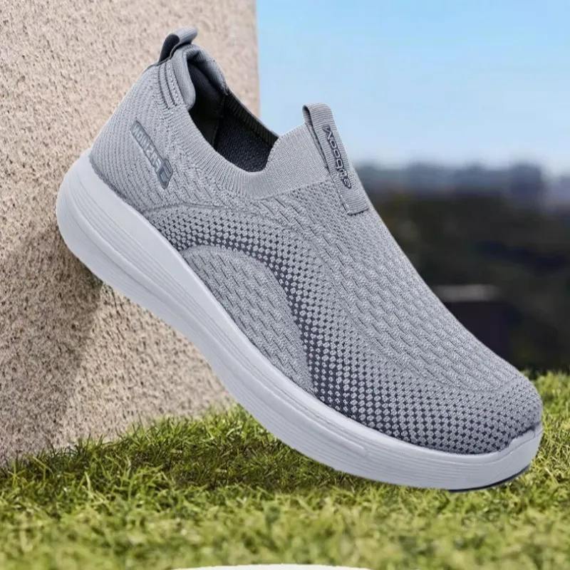 Spring New Casual Soft Sole Comfortable Men's Sneakers Breathable Walking Shoes for Man Versatile Anti-Slip Durable Single Shoes