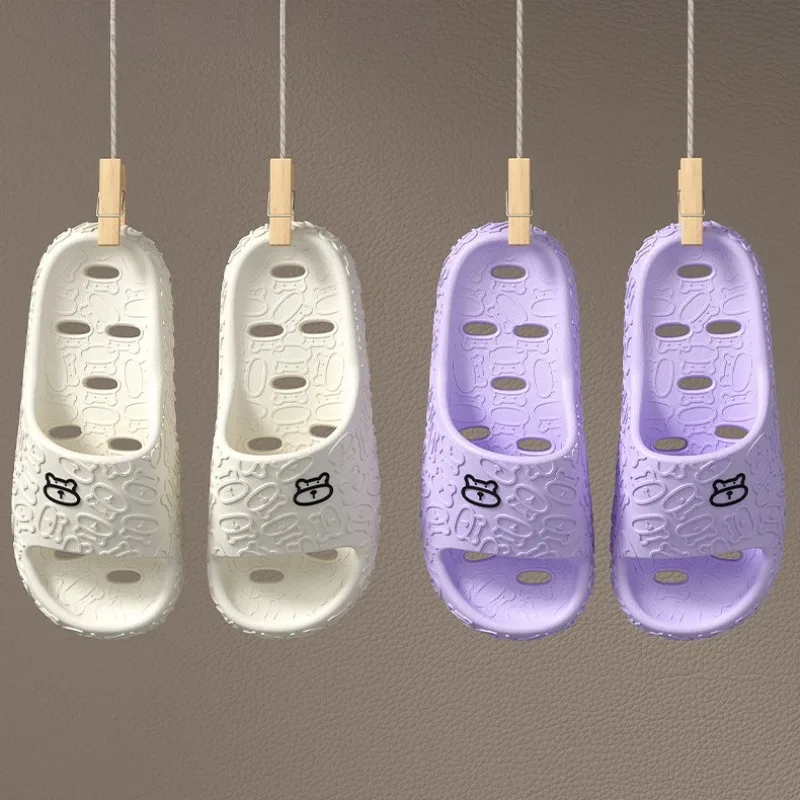 Summer Cartoon Bear Lightweight Soft Sole Home Slides Women's Slippers Non Slip Bathroom Beach man Shoes Outdoor Women's Sandals