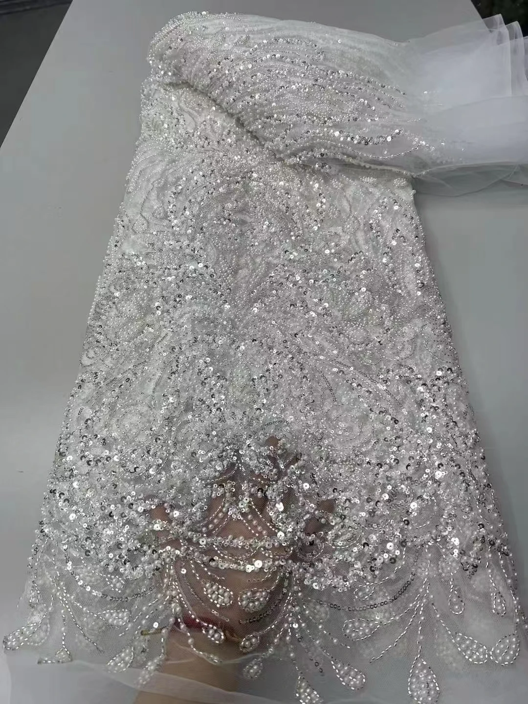 

Luxury Fully Pearls African French Sequins Nigerian Tulle Lace Fabric 2025 High Quality Bridal Wedding Sewing Beaded Lace Fabric