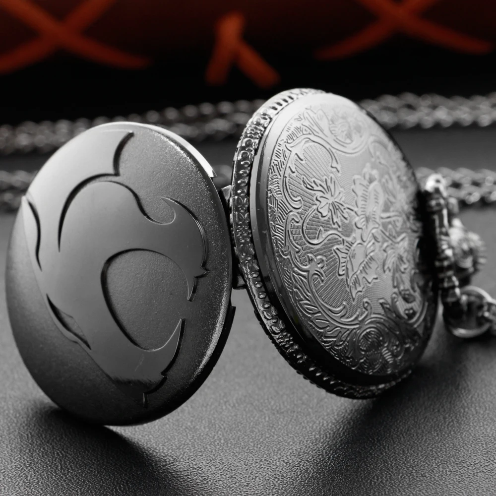 Vintage Classic Time Necklace Clock Black Beast Black Panther Totem Quartz Pocket Watch Men's and Women's Kid Birthday Gifts