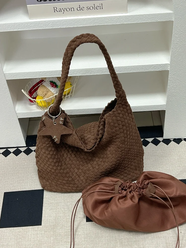 

Fashionable Flannel Large Capacity Single Shoulder Bag Handbag Backpack - Stylish Portable Accessories