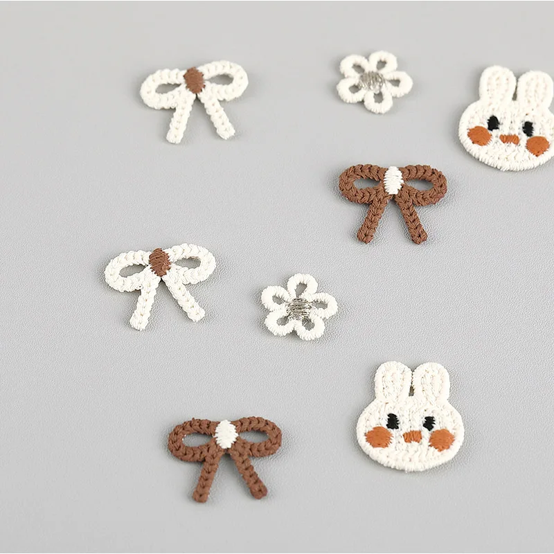 25PCS/Lot Matte Embroidery Milk Rabbit Flowers Stick Sewing Patches For Clothing