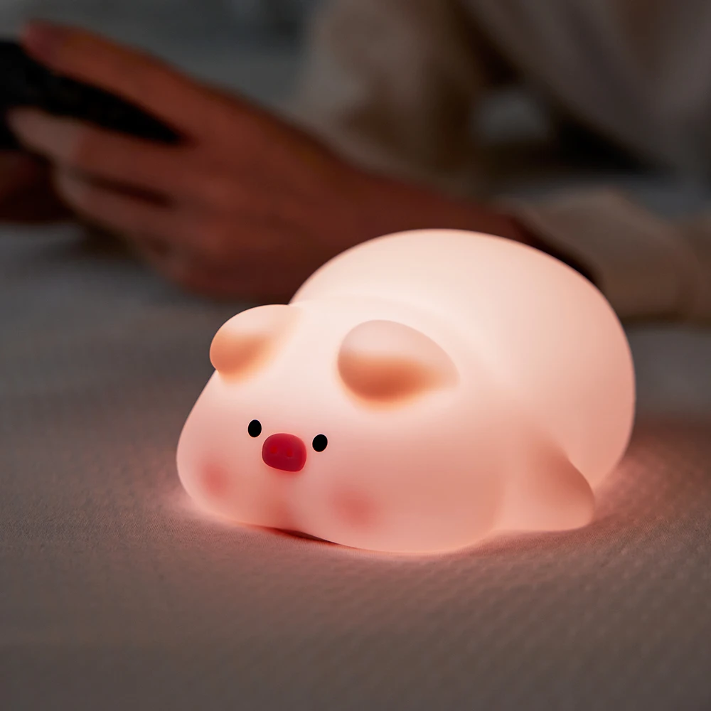 Lampada da notte in silicone Piggy Pat che accompagna l'induzione del sonno Lampada da comodino per camera da letto ricaricabile tramite USB per regalo per ragazzi