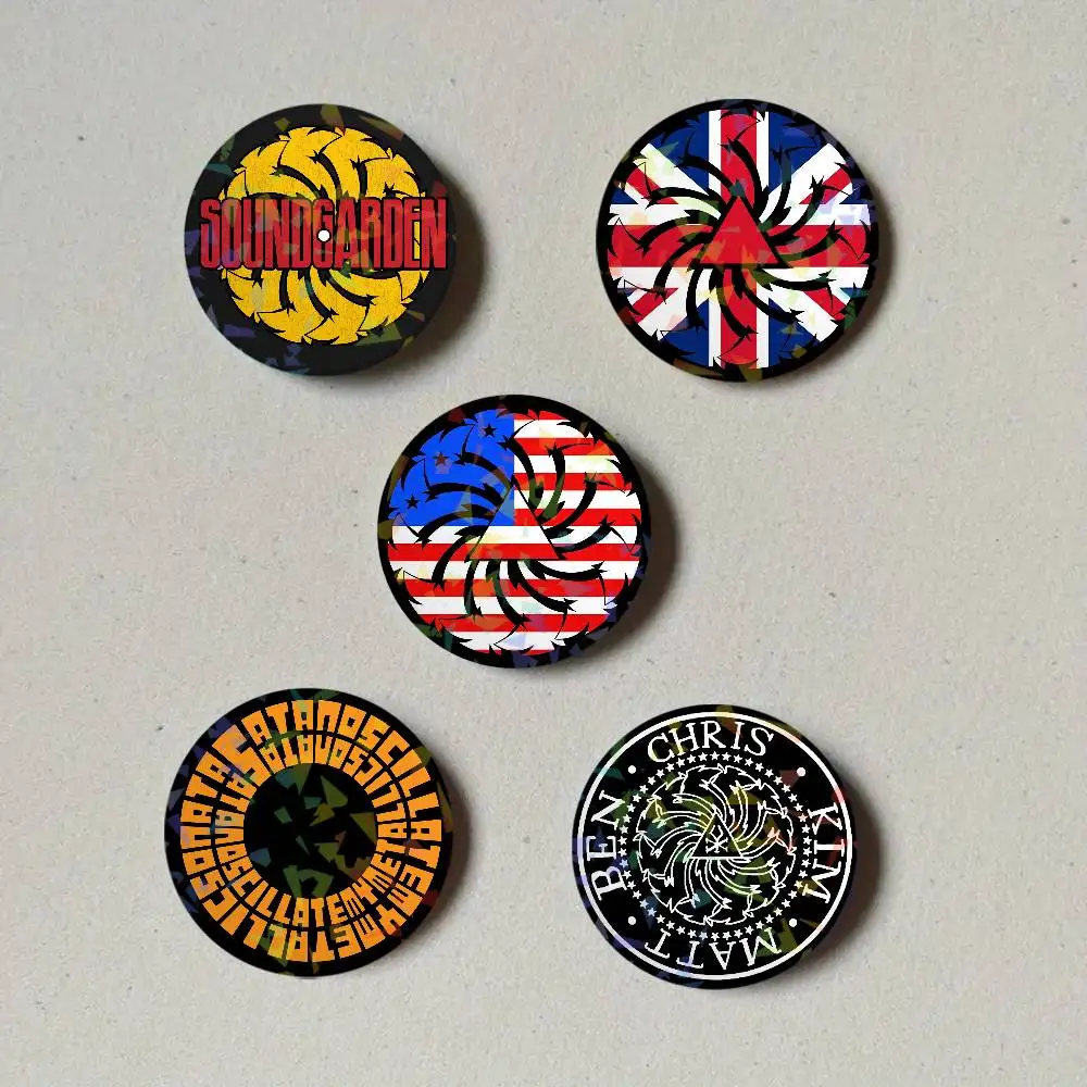 Band S-Soundgarden Round Exquisite Laser Badge Brooches Creative Pins For Clothes Hat Backpack Gift Accessories