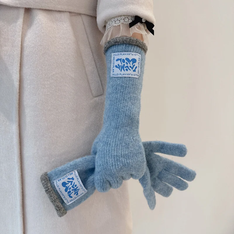 

Long Casual All-Weather Wool Winter Gloves for Women with Touchscreen-Ready Slits in Korean Style and Trendy Ins Design