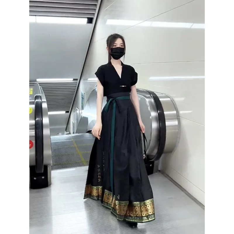 Traditional Hanfu 2023 New Horse Face Skirt Black Top Big Swing Skirt Two Piece Retro Chinese Dress Mamianqun Fashion Clothing