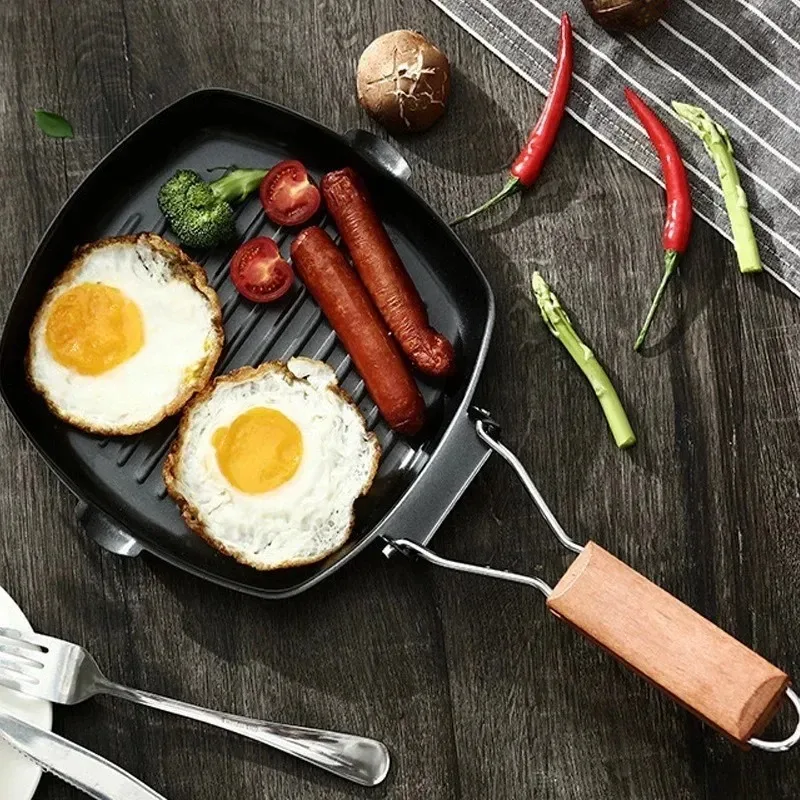 Suitable for Folding Frying Pans, Picnic Baking Pans, Heat-resistant Wooden Handle Double Mouthed Steak Pans (uncovered)