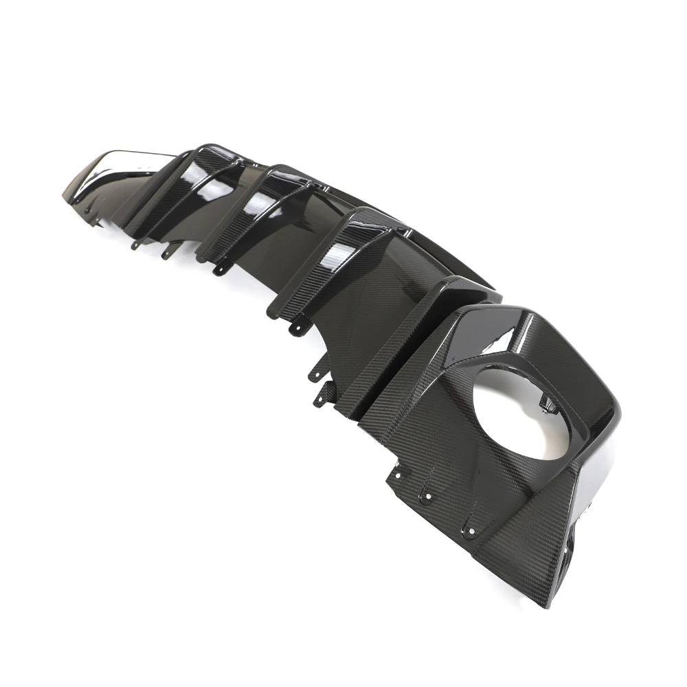 Diffusore per labbro posteriore in fibra di carbonio a secco Prepreg R8 per Audi R8 V10 2023