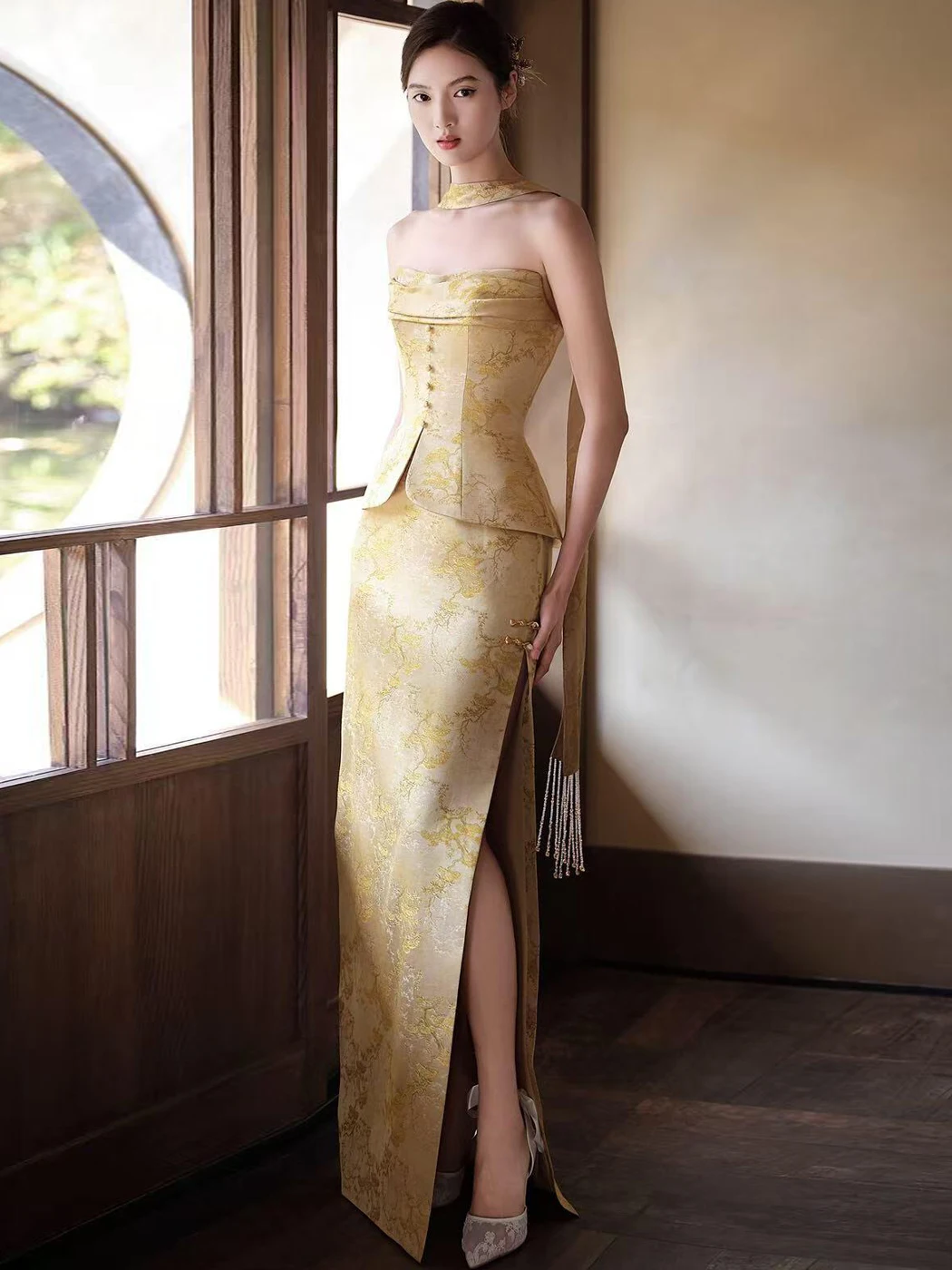 

Новое свадебное платье в китайском стиле с золотой вышивкой, длинная юбка с завышенной талией, элегантное роскошное платье для помолвки и церемоний