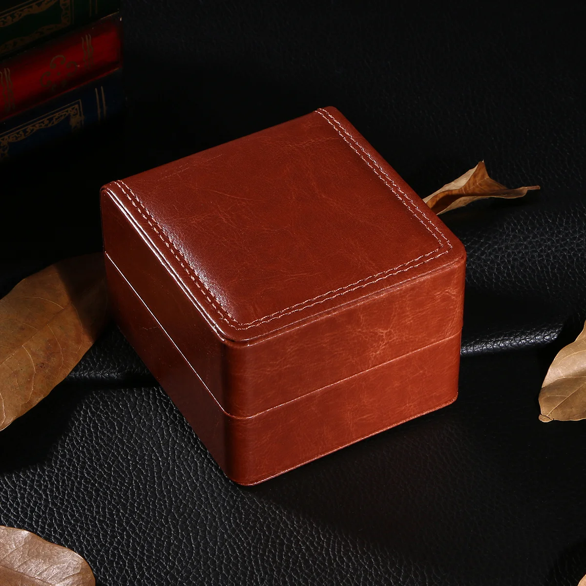 

Коробка для часов из ПУ с одним отделением для мужчин и женщин, футляр для хранения и демонстрации часов, органайзер для украшений, подарочная коробка, цвет кофе