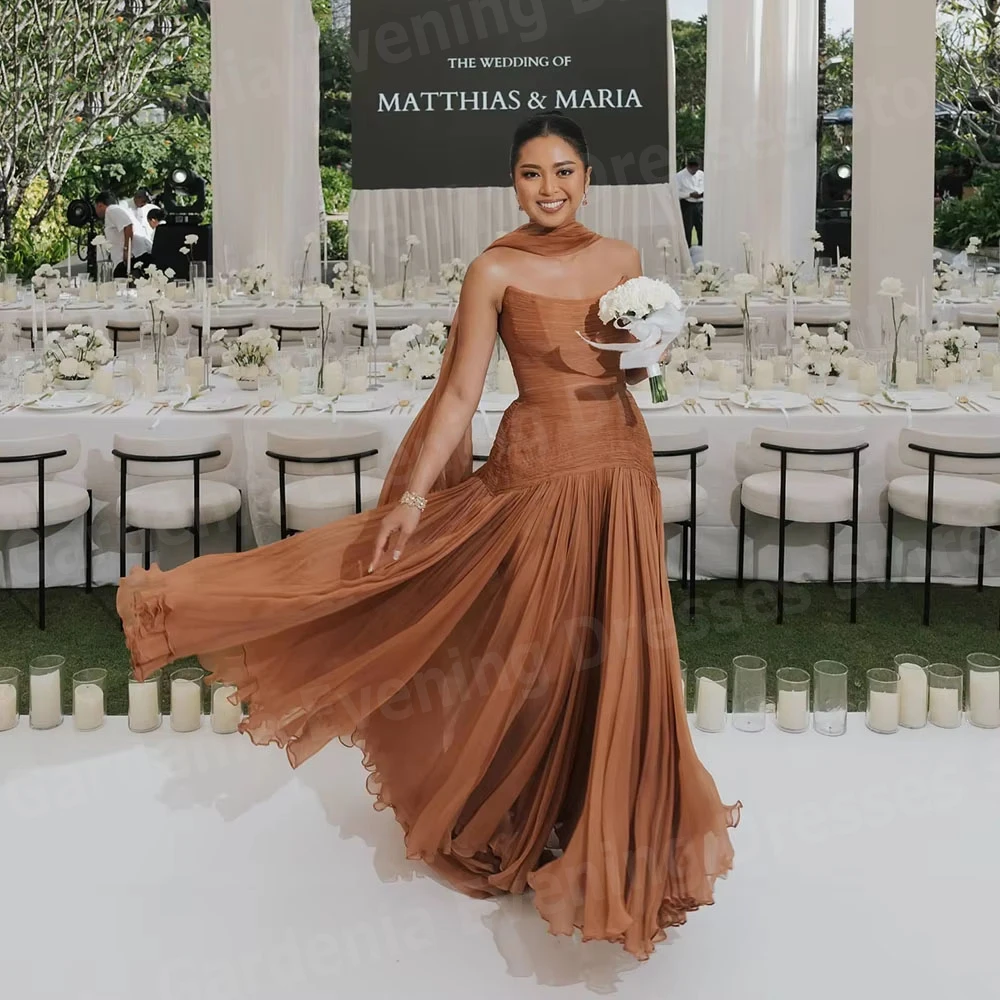 

Graceful A Line Women's Evening Dresses Strapless Prom Gowns Vestidos Para Mujer Customized Sleeveless Backless Robe De Soirée