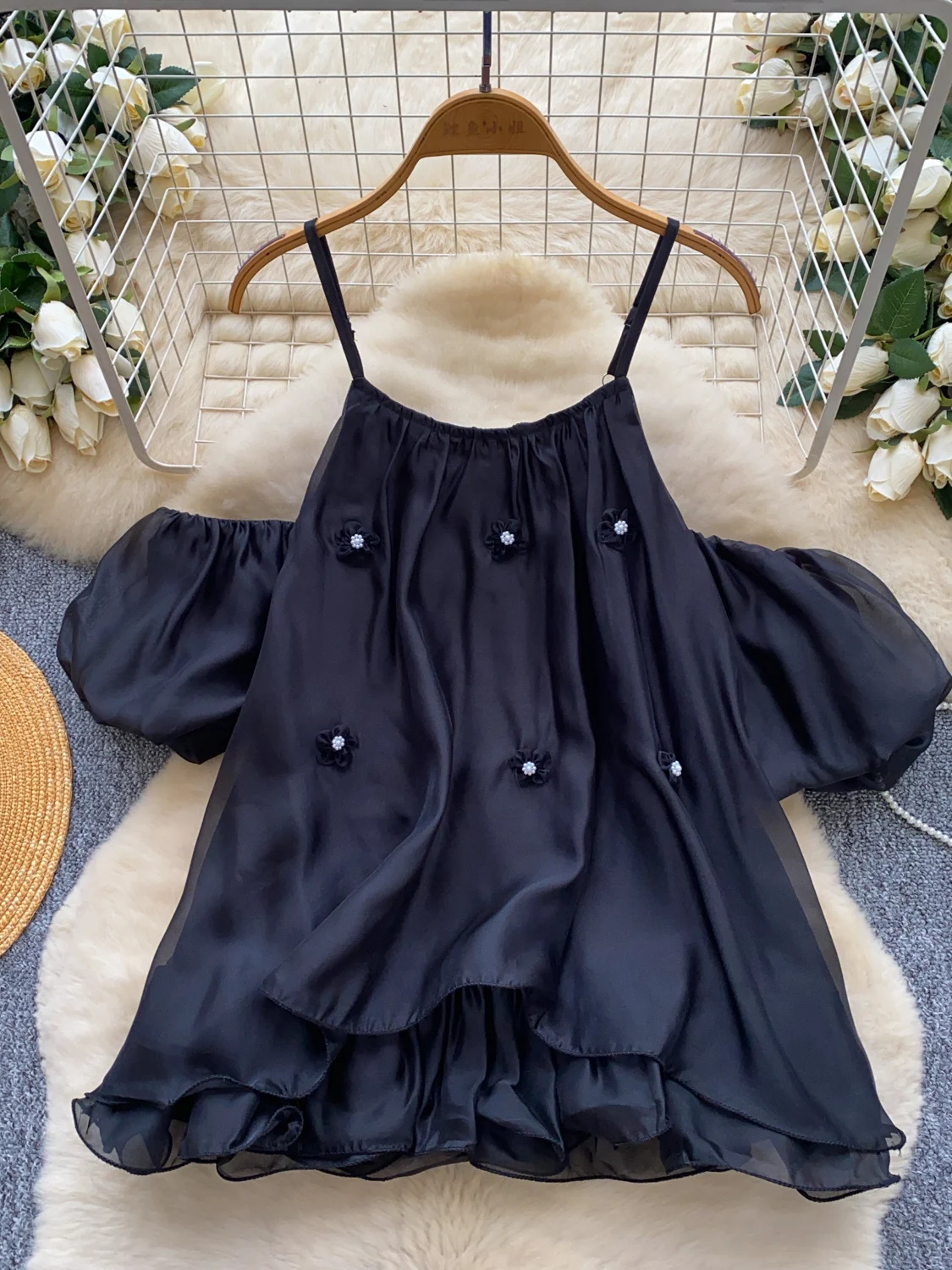 

Romantic Aosphere oulder Bared Strap Top Women Summer Loose Meat Concealing Unique Beautiful Bud irt Korean Sle