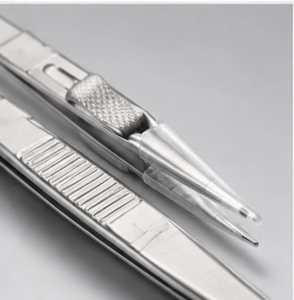 2Pcs Professional Steel Tweezers Kit Straight Fine-Tip Multifunctional Jewelry Tweezers for Eyelash Application Repair DIY