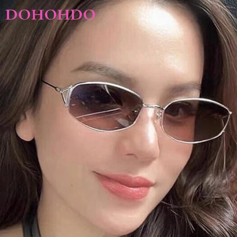 

Luxury Brand Designer Small Oval Sunglasses For Men Women Fashion Vintage Punk Shades UV400 Driving Summer Traveling Eyeglasses