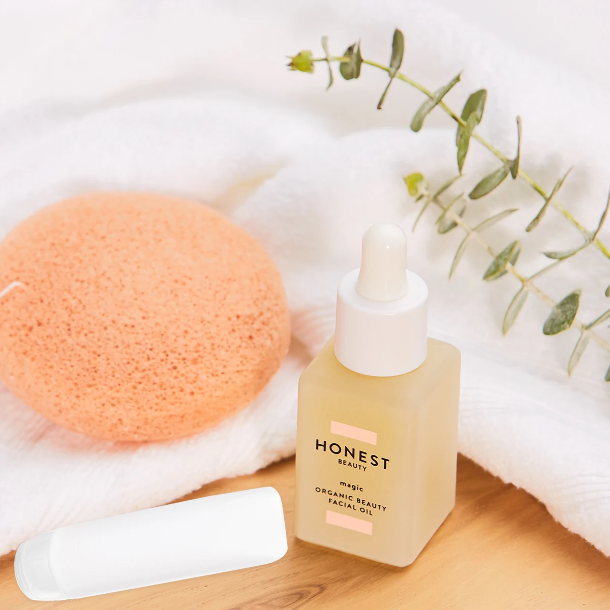 

4Pcs 30ML Travel Empty Squeeze Bottles Refillable Cosmetic Storage Container Dispenser Portable Lotion Bottle
