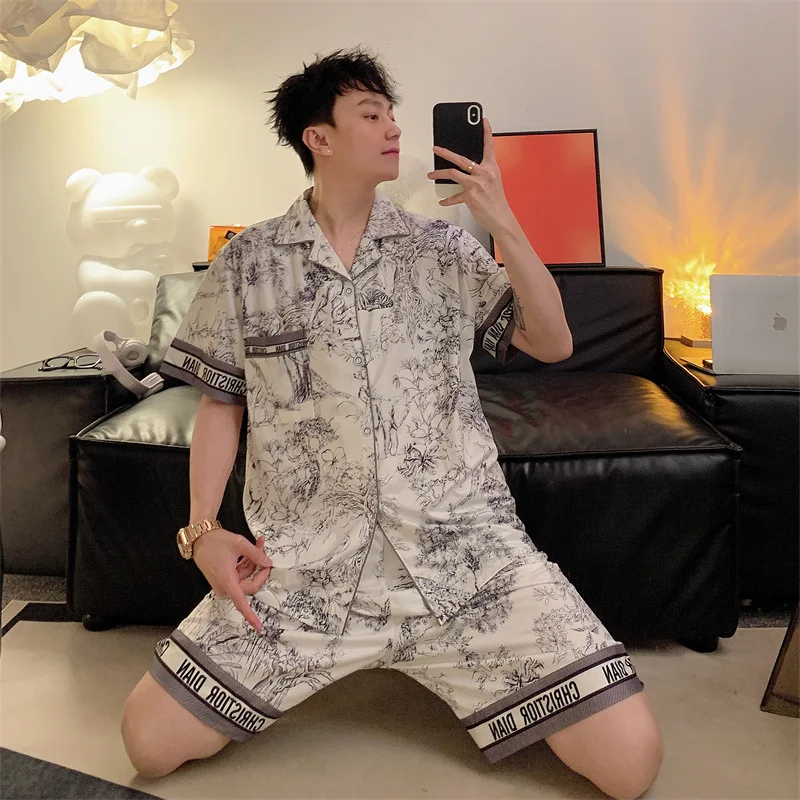 

Large Size Men Satin Pajamas Set Summer Print Button Cardigan Short-sleeved Shirt Shorts Homewear Loungewear Can Be Worn Outside