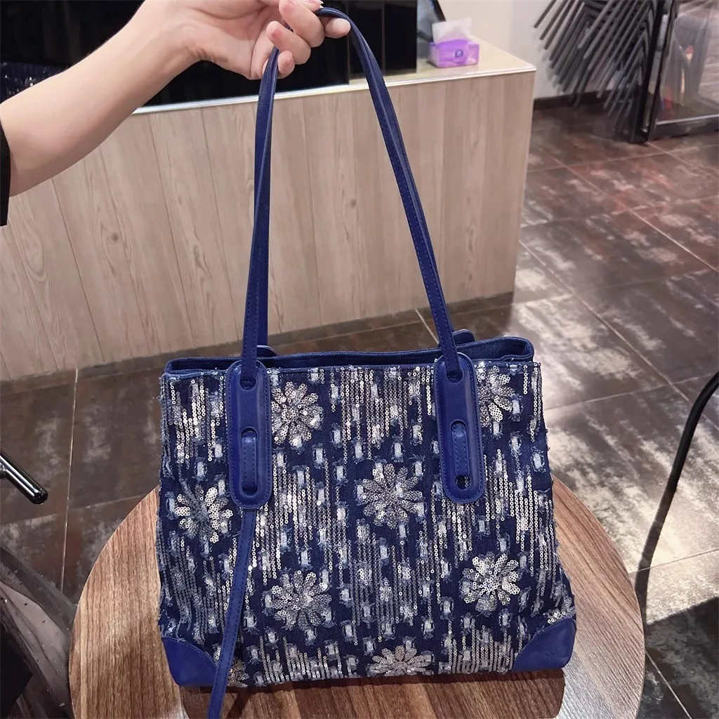 High Quality Fashion Denim Tote Bag Glitter Sequins Bucket Bag Large Capacity Women's Handbag Shoulder Bag Female Casual Bag