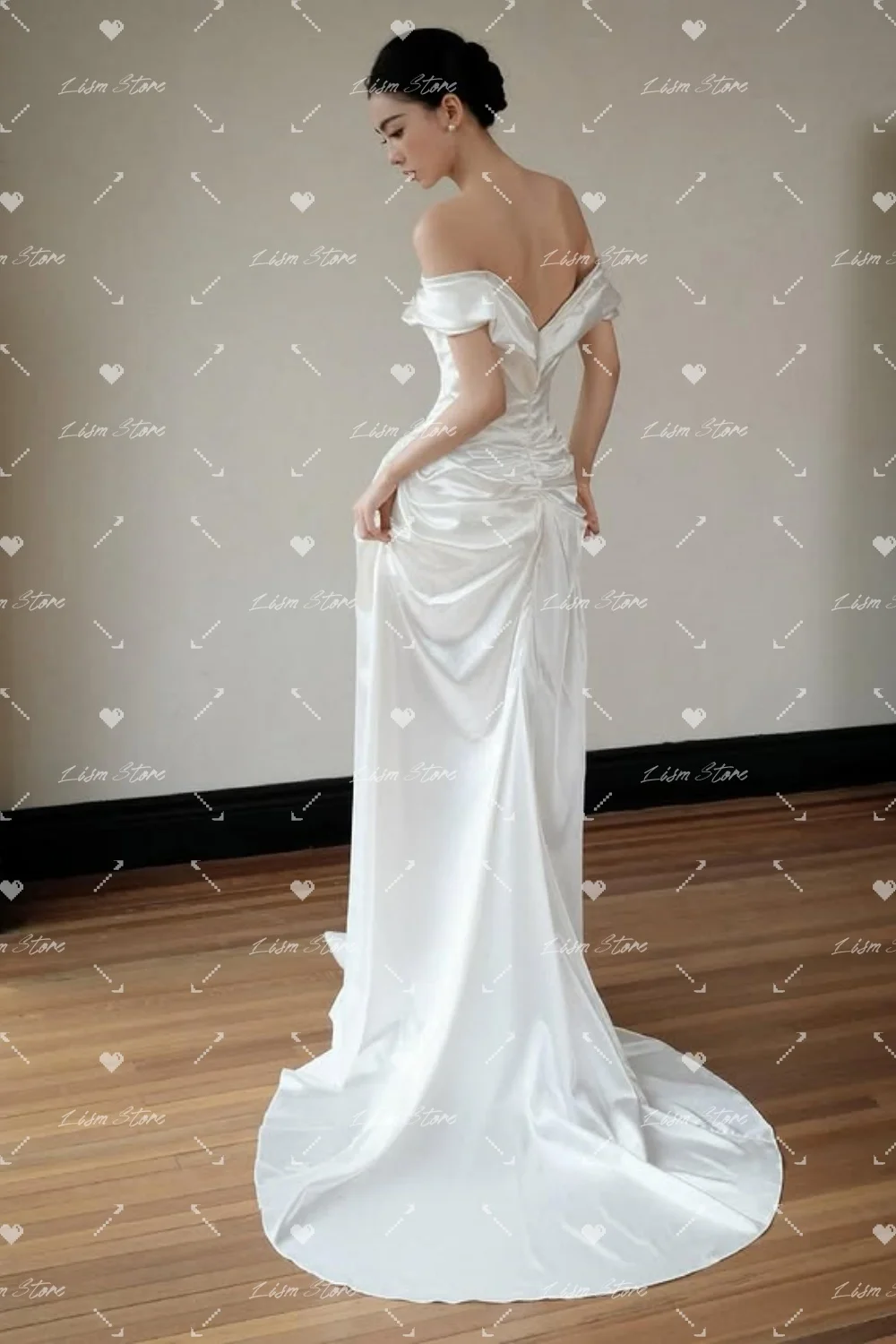 

Lism Classic Off the Shoulder Wedding Dress Sleeveless Side High Slit Sweep Train Korea Wedding Dress Photo Shoot Customized