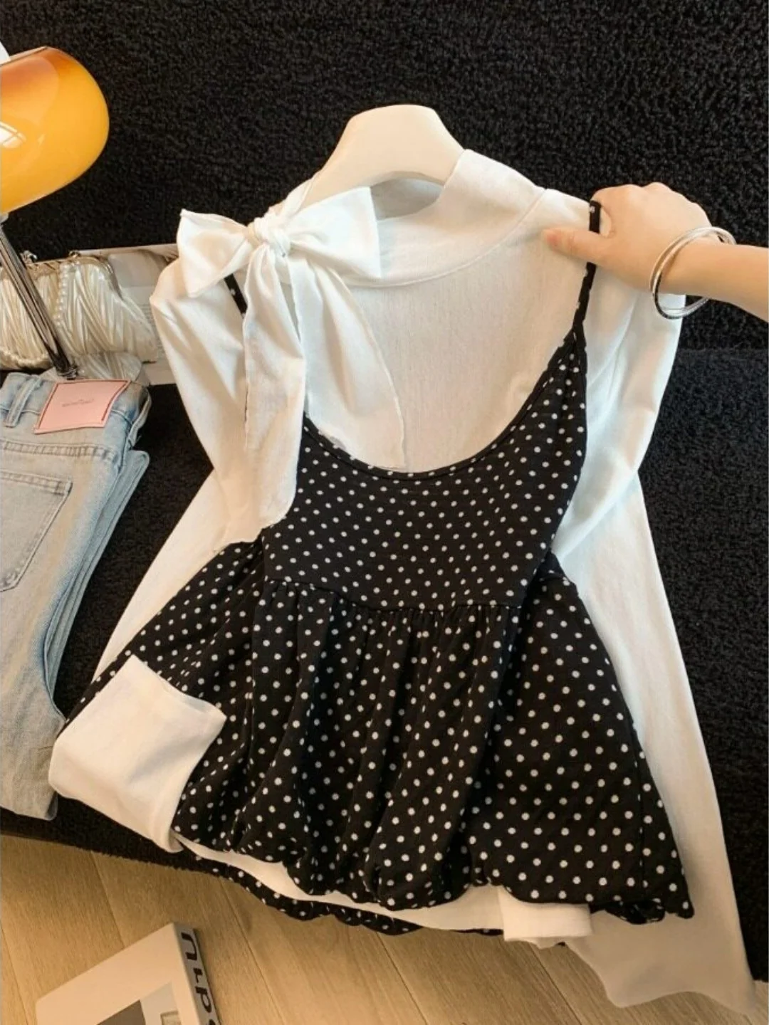 

Korean Polka Dot Bloomer Tank Top Women's Spring 2026 New Design Long Sleeve Top Set Two-Piece Set Fashionable Outfit