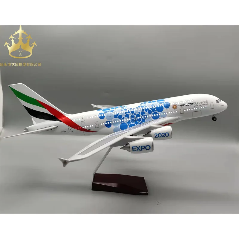 

Модель самолета A380 UAE Expo с подсветкой и колесами, имитация статической модели самолета, орнамент