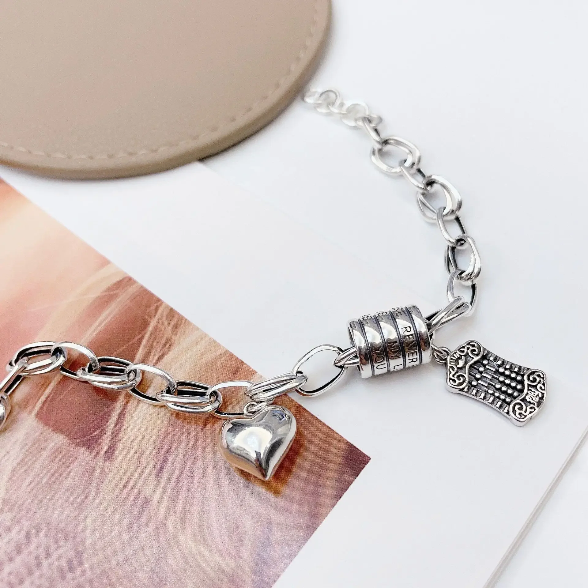 2023 Women's Bracelet Interlocking Heart-Sharp Chain Toggle Clasp Necklaces Mixed Linked Circle Necklaces for Women