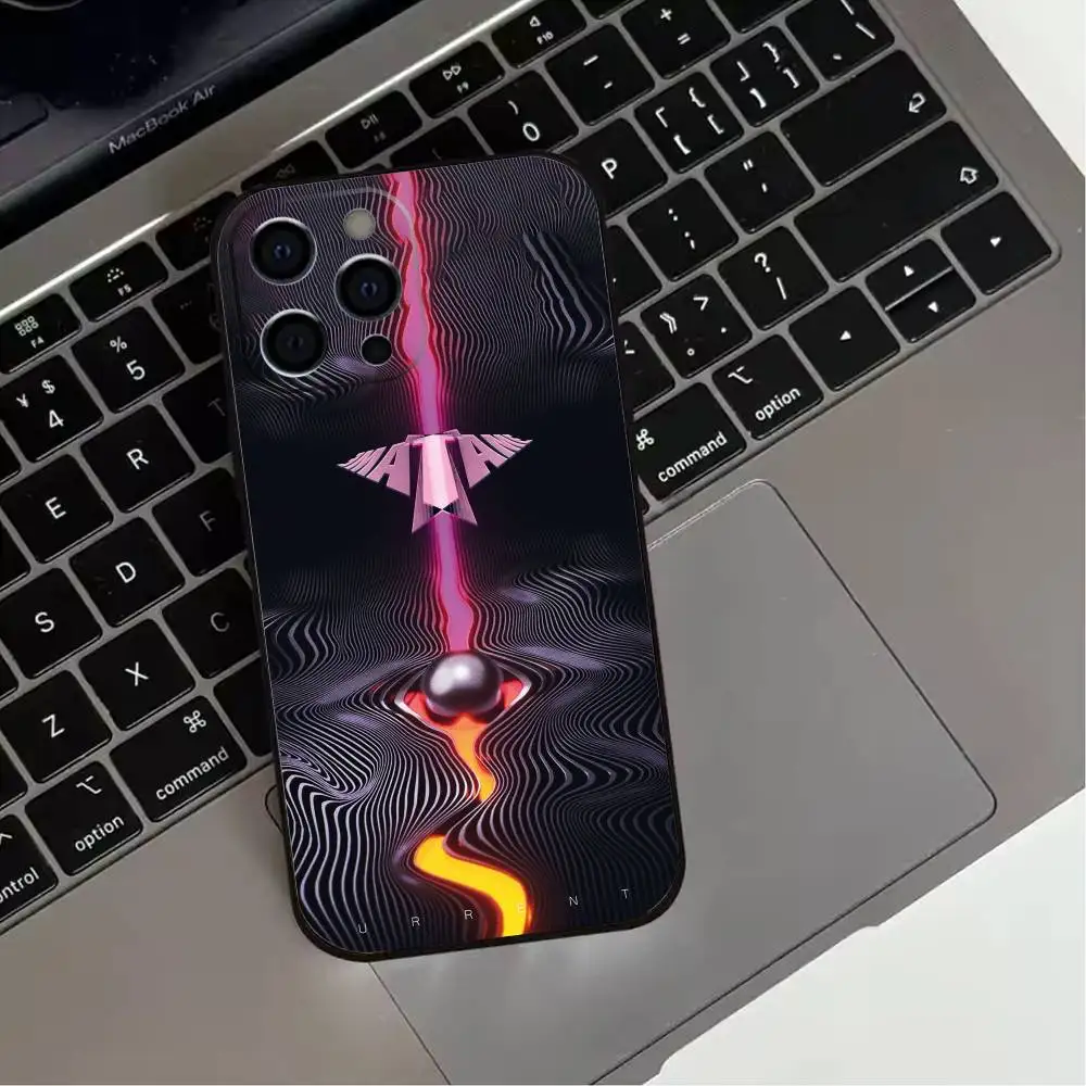 T-Tame Impala Psychedelic Art  Phone Case For iPhone 17,16,15,14,13,12,11 Plus,Pro Max,XS,Soft Silicone Black Cover