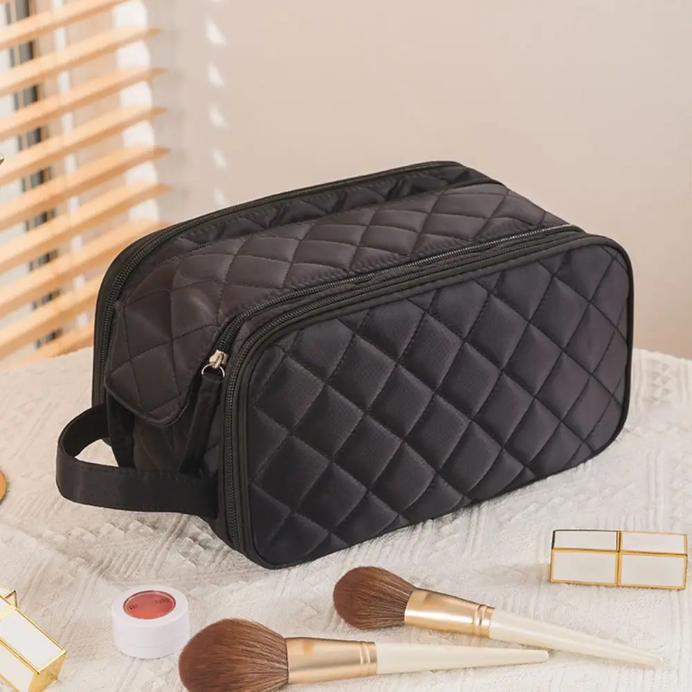 

Waterproof Travel Toiletry Bag Large Capacity with Handle Ladies Makeup Handbag Wear-resistant Large Opening