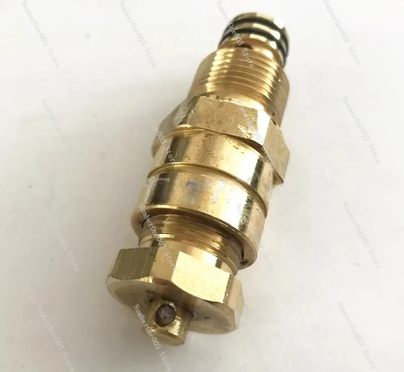 

440 450E 3.21 23 Airless Spray Machine Accessories Reflux Valve Relief Valve