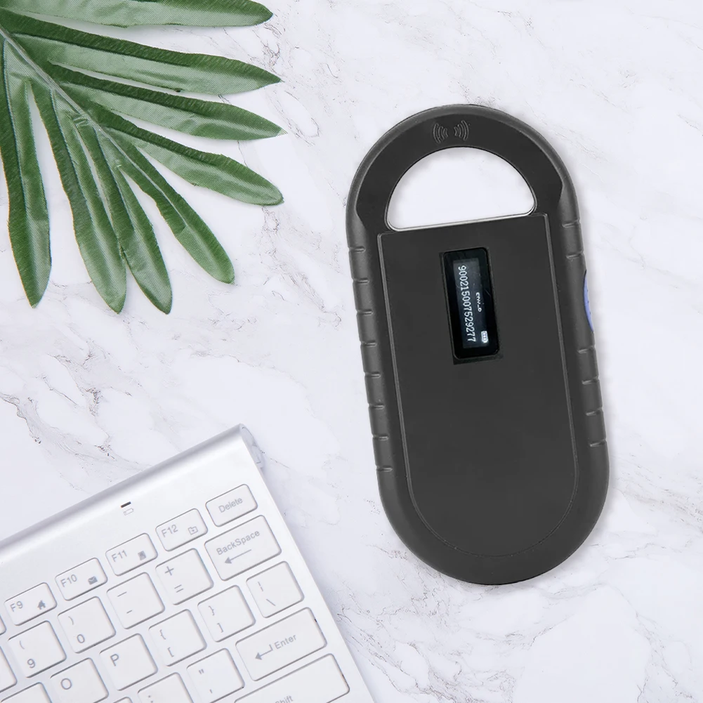 ماسح ضوئي للحيوانات الأليفة قابل لإعادة الشحن ماسح ضوئي لعلامات الحيوانات الأليفة 134.2 كيلو هرتز 125 كيلو هرتز قارئ معرف الحيوانات الأليفة لـ ISO 11784/11785 FDX-B وID64 RFID EMID