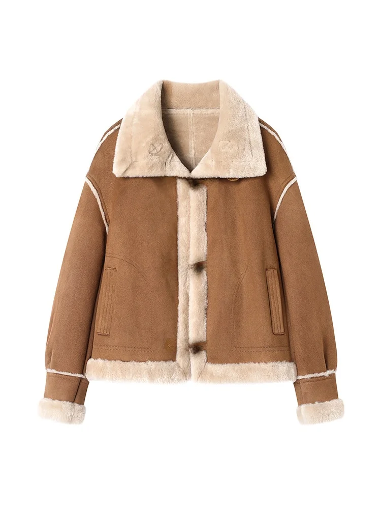 เสื้อโค้ทขนเฟอร์เทียมแบบเย็บต่อผ้ากำมะหยี่หนังกลับแฟชั่นสำหรับผู้หญิง สไตล์เรโทร หนังและขนเฟอร์ผสมผสาน เหมาะสำหรับใส่เดินทาง แขนยาว