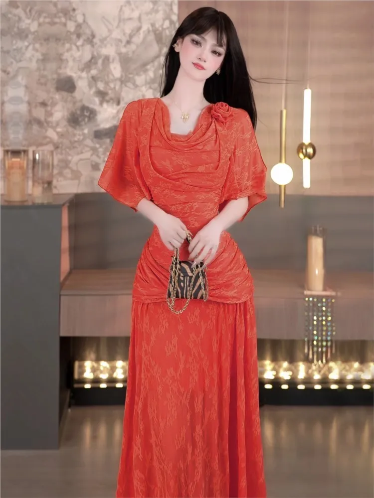 A new trendy design set with swing neck high-waisted wide-hem long two-piece dress