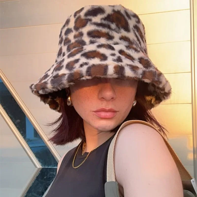 Leopard Print Plush Fisherman Hat Women's Japanese Bucket Hat Korean Version Winter Ins Versatile Student Bucket Hat Women's Hat