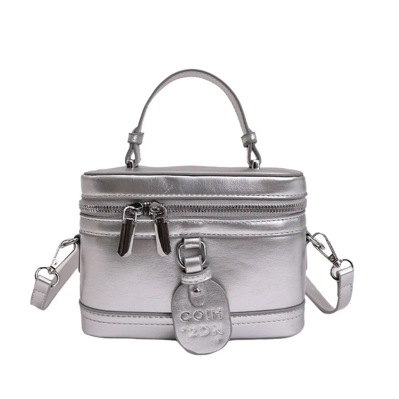 Casual Texture Small Square Bag - usage example