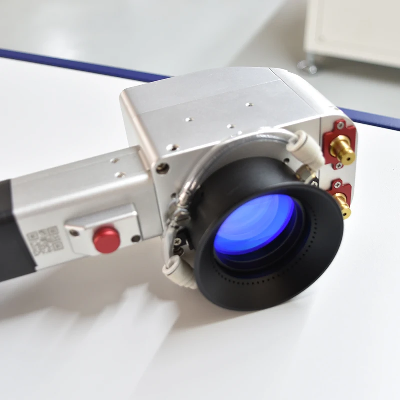 Preço baixo Máquina de limpeza a laser de pulso portátil, 300w 500w, pintura, remoção de ferrugem para metal, madeira, remoção de camada de oxidação