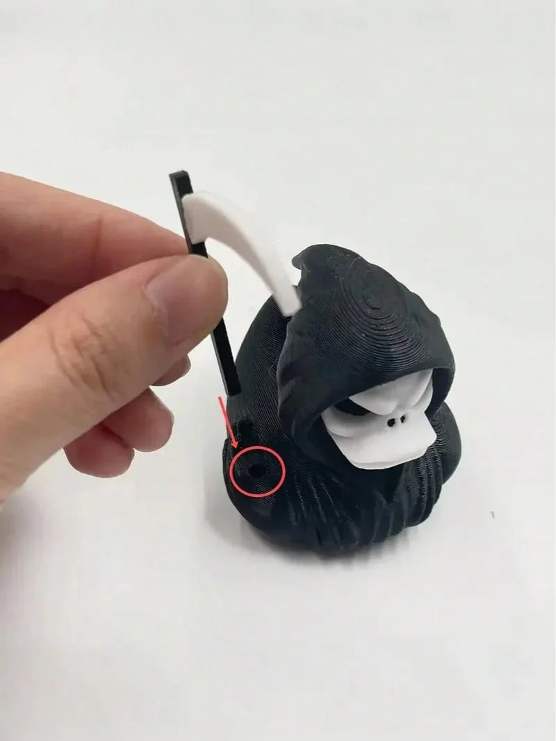 Pato da morte impresso em 3D, pato demônio, pato do Satanás escuro, design de terror gótico, decorações exclusivas do painel do carro, mesa e estante