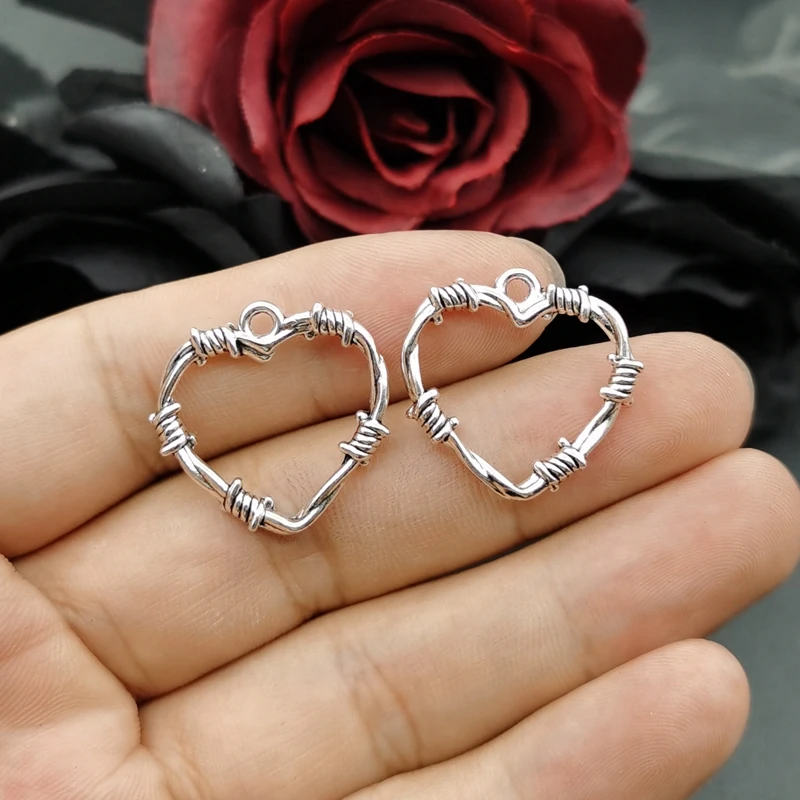 10pcs 23*24mm Silver Black Color Thorns Heart Charms Pendant Designer Charms Fit Jewelry Making DIY Jewelry Findings