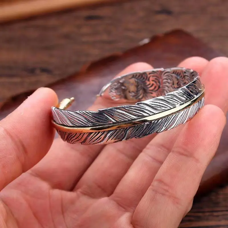 Eco-friendly Material Alloy Electroplated Feather Design Bracelet Adjustable Opening Retro Men's Jewelry 2026 Brangles for Women
