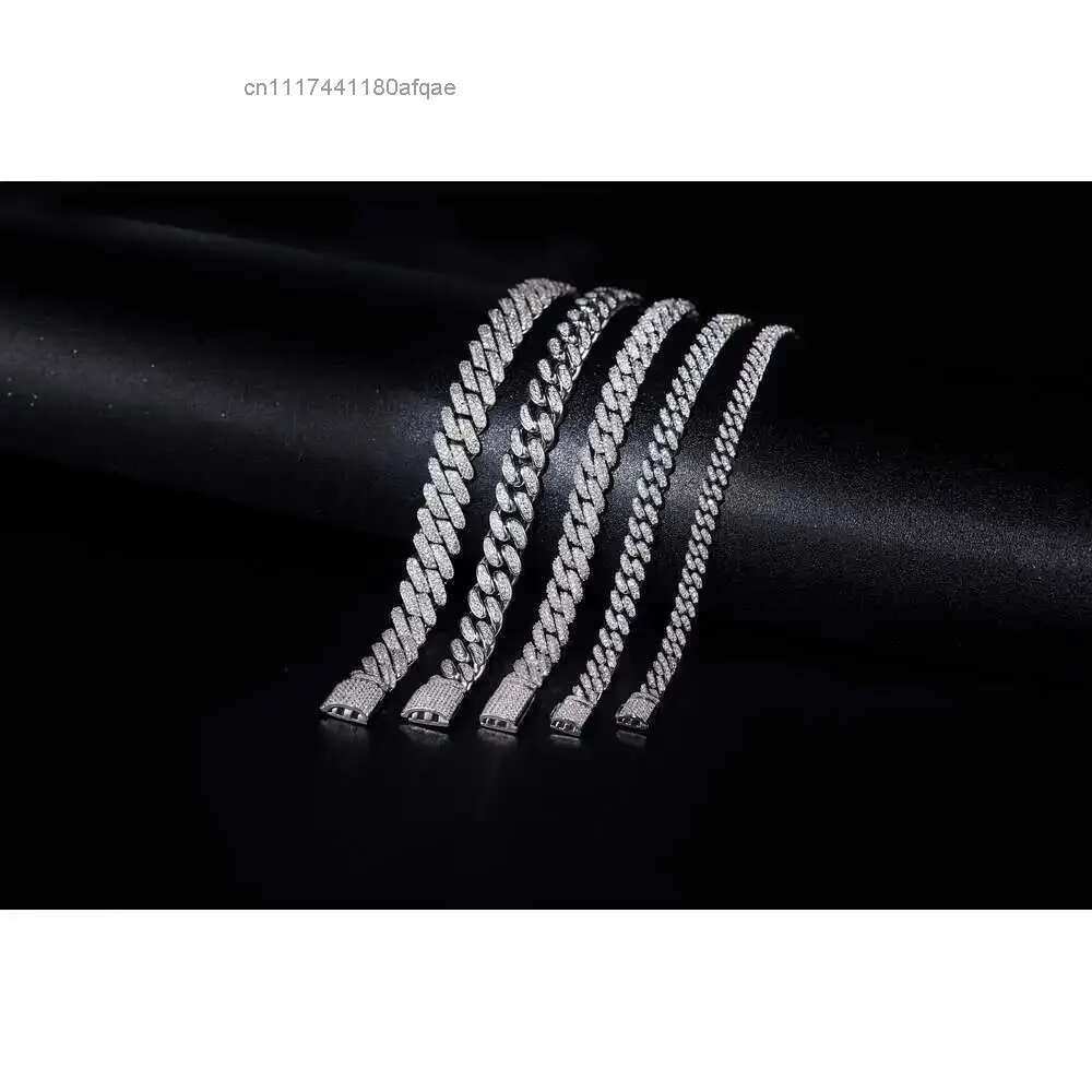 Miami Iced Out S925 Sterling Silver 14mm 16 18 20 22 24 26 Inch Moissanite Choker Baguette Cuban Link Chain Necklace for Men.