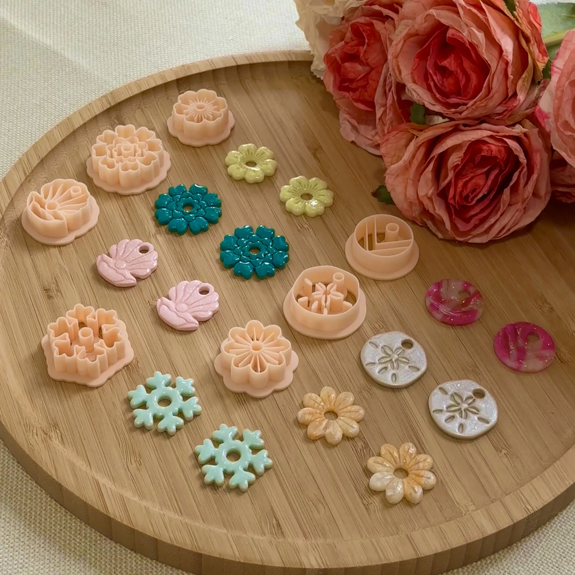 7Pcs/Set Simple Style Flower/snowflake/shell/starfish Shapes Polymer Clay Cutters For DIY pendant Earrings&Necklaces - view 2
