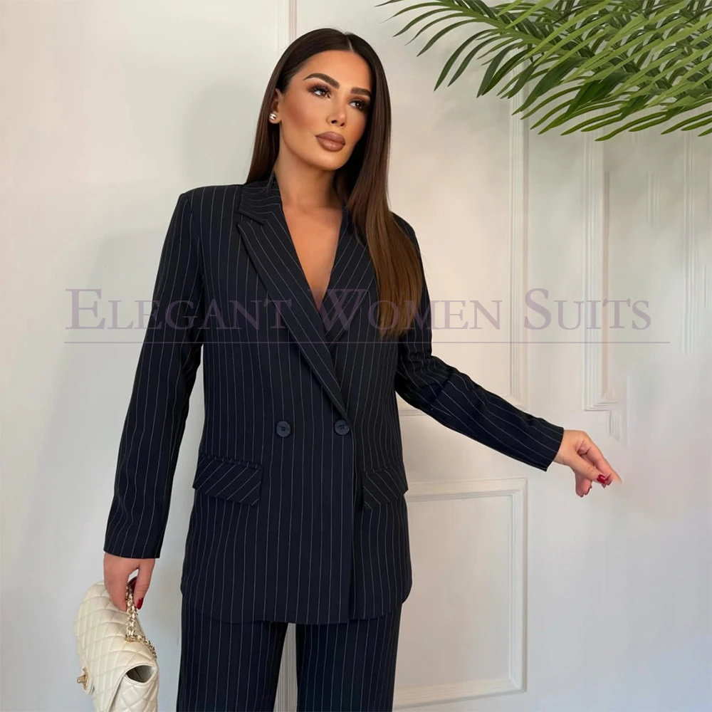 

Темно-синий женский деловой костюм в полоску, двубортный, прямого кроя, комплект из 2 предметов: пиджак и брюки, для офиса