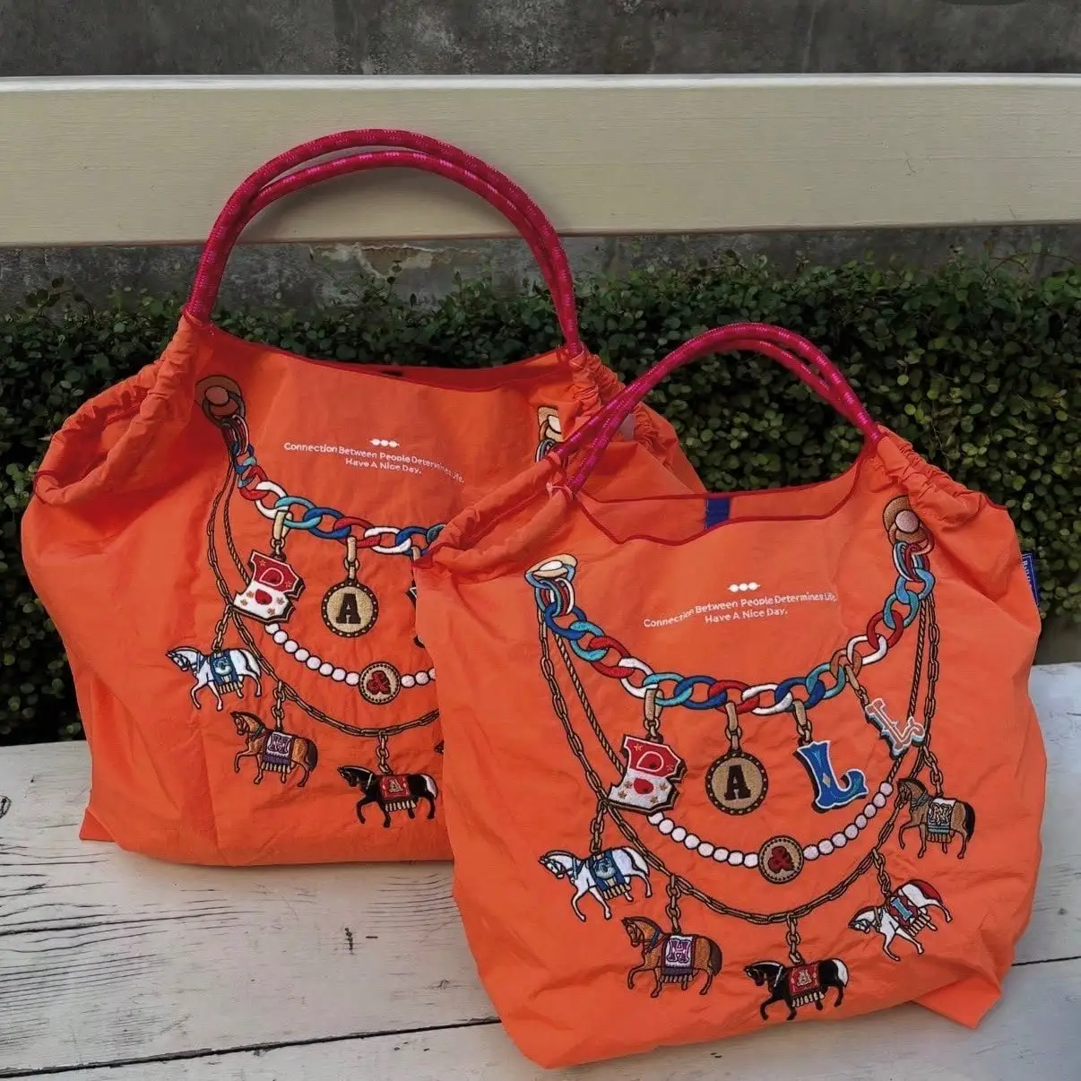 

2026 New Arrival Embroidery Canvas Shoulder Bag Women Large Capacity Tote Bag Crossbody Handbag Shopping Bag Vintage Aesthetic S